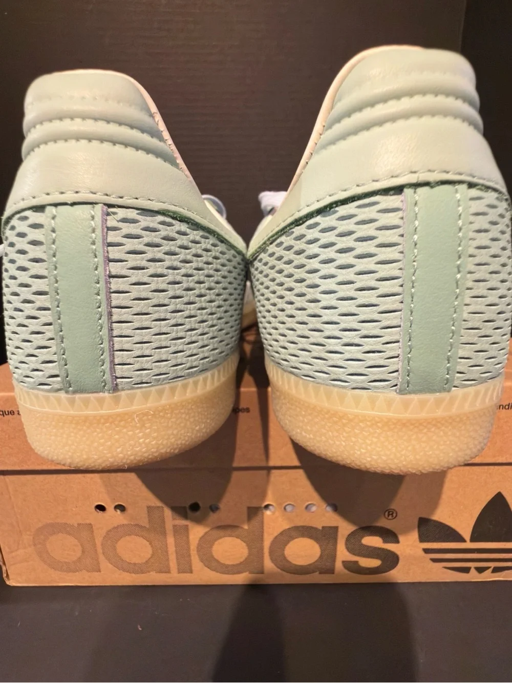 adidas Men’s Samba OG Sneakers in Mint Green with White Stripes 10.5M